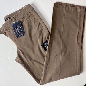 NWT Dockers Women’s Size 10 The Ideal Pant Khaki Beige Truly Slimming Straight